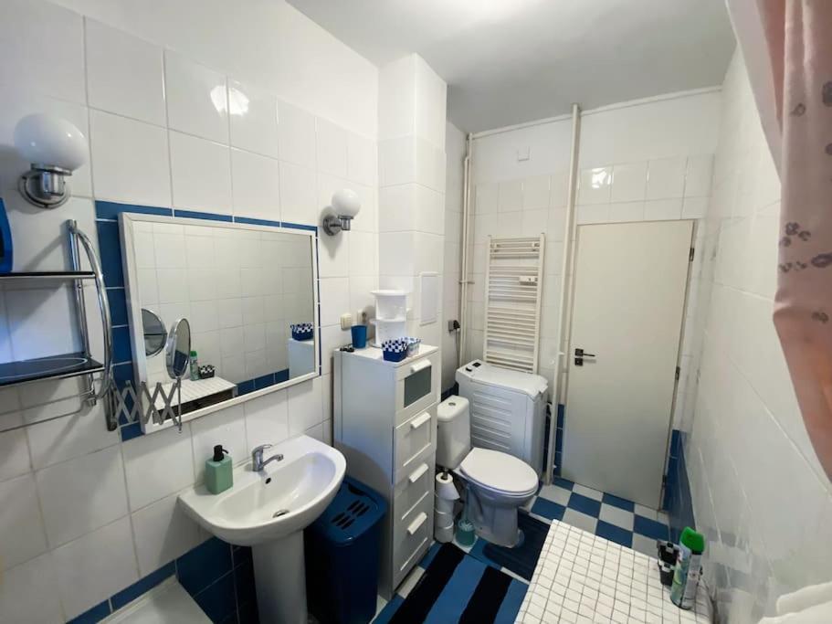 Cozy And Modern 2-bedroom Apartmán *